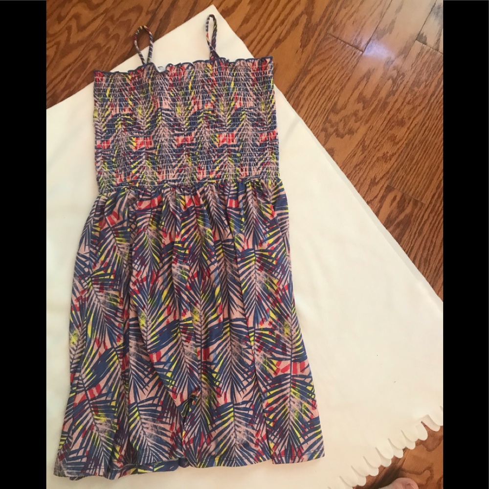 - BCBGgirls summer dress